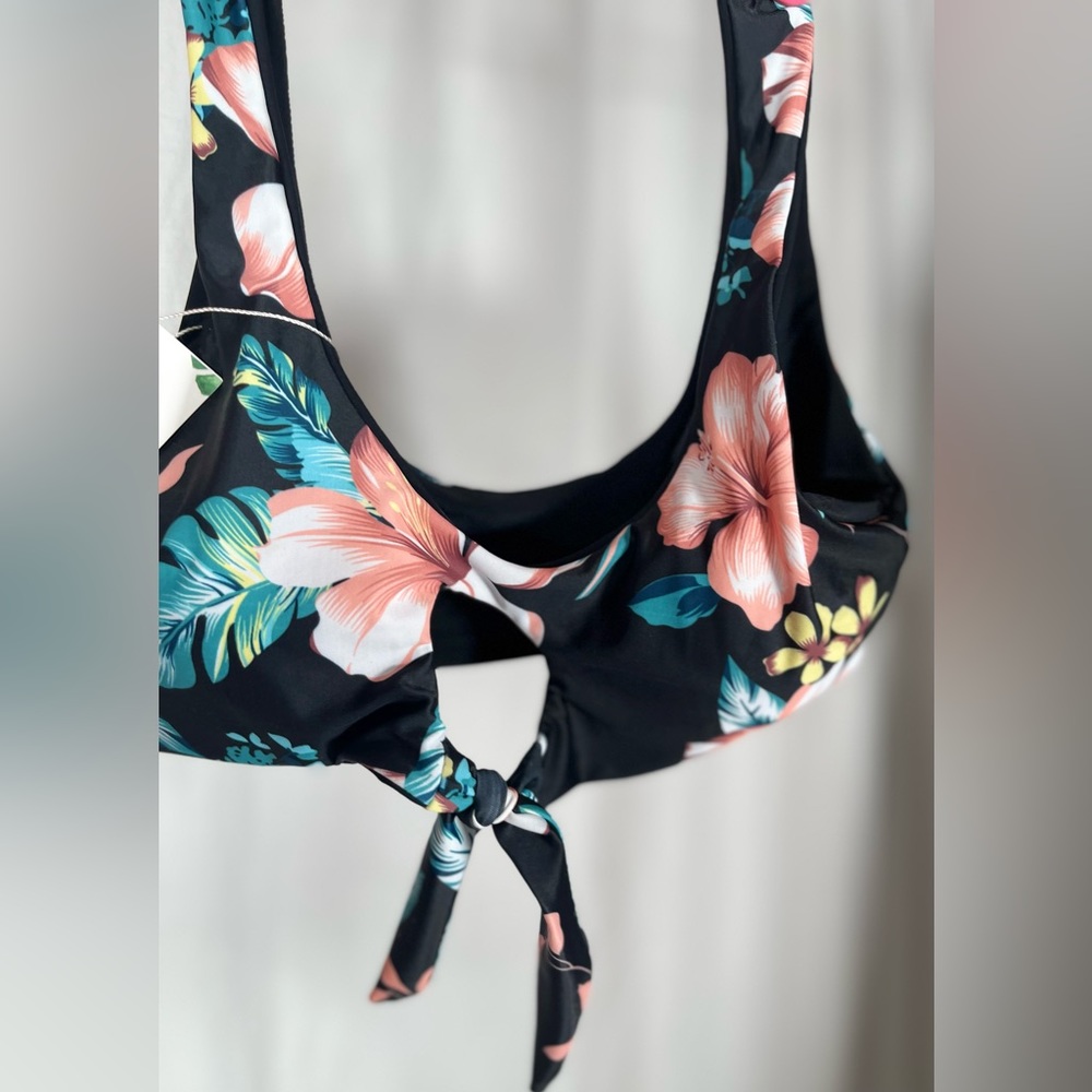 Eomenie small bikini reversible black with flowers and black